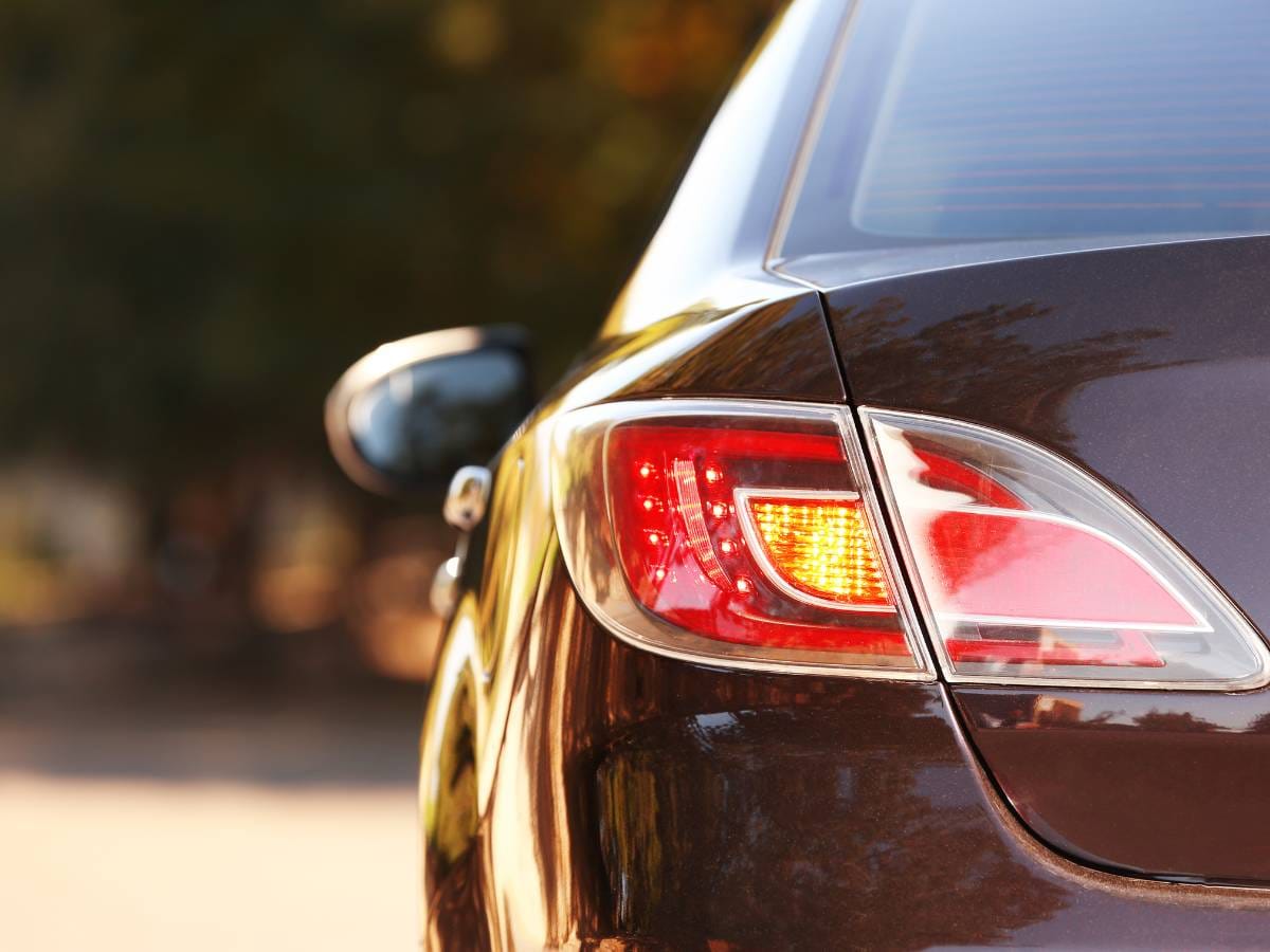 Ilustracja do tylne światła przeciwmgłowe